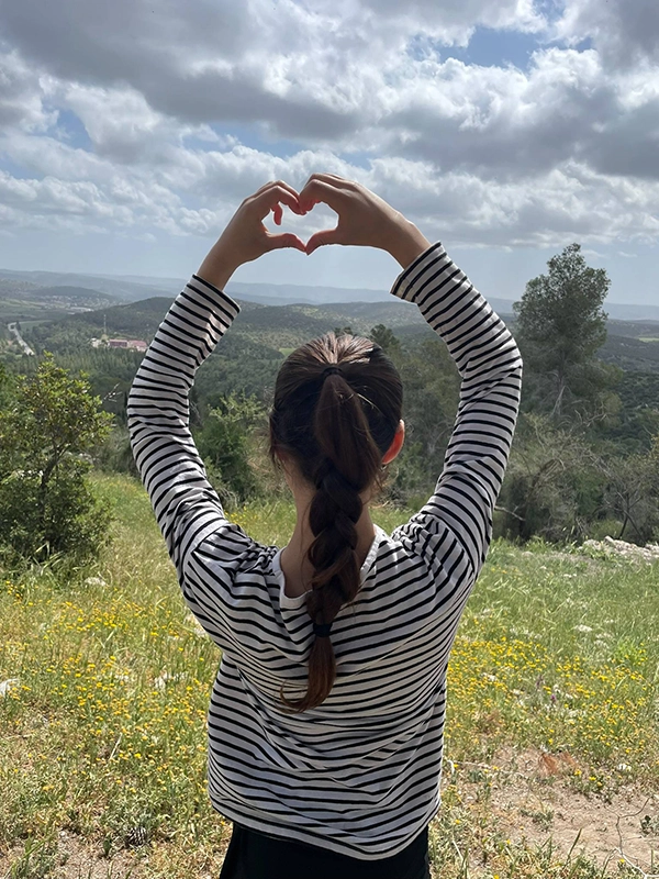 טיול בעמק האלה